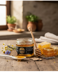 Specialty with thousand flower honey and 3% flavored summer truffle