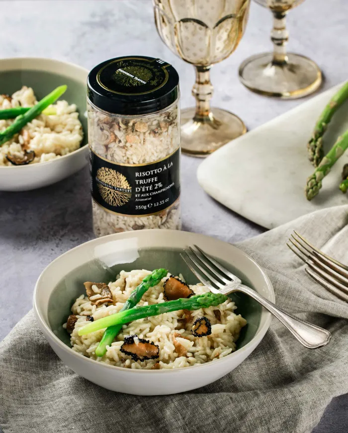 Risotto de carnaroli con trufa de verano y setas porcini - Signorini Tartufi