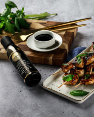 Creme aus Balsamico-Essig aus Modena mit Trüffelgeschmack