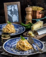 Nonna's Cacio e pepe mit 2% Sommertrüffelgeschmack