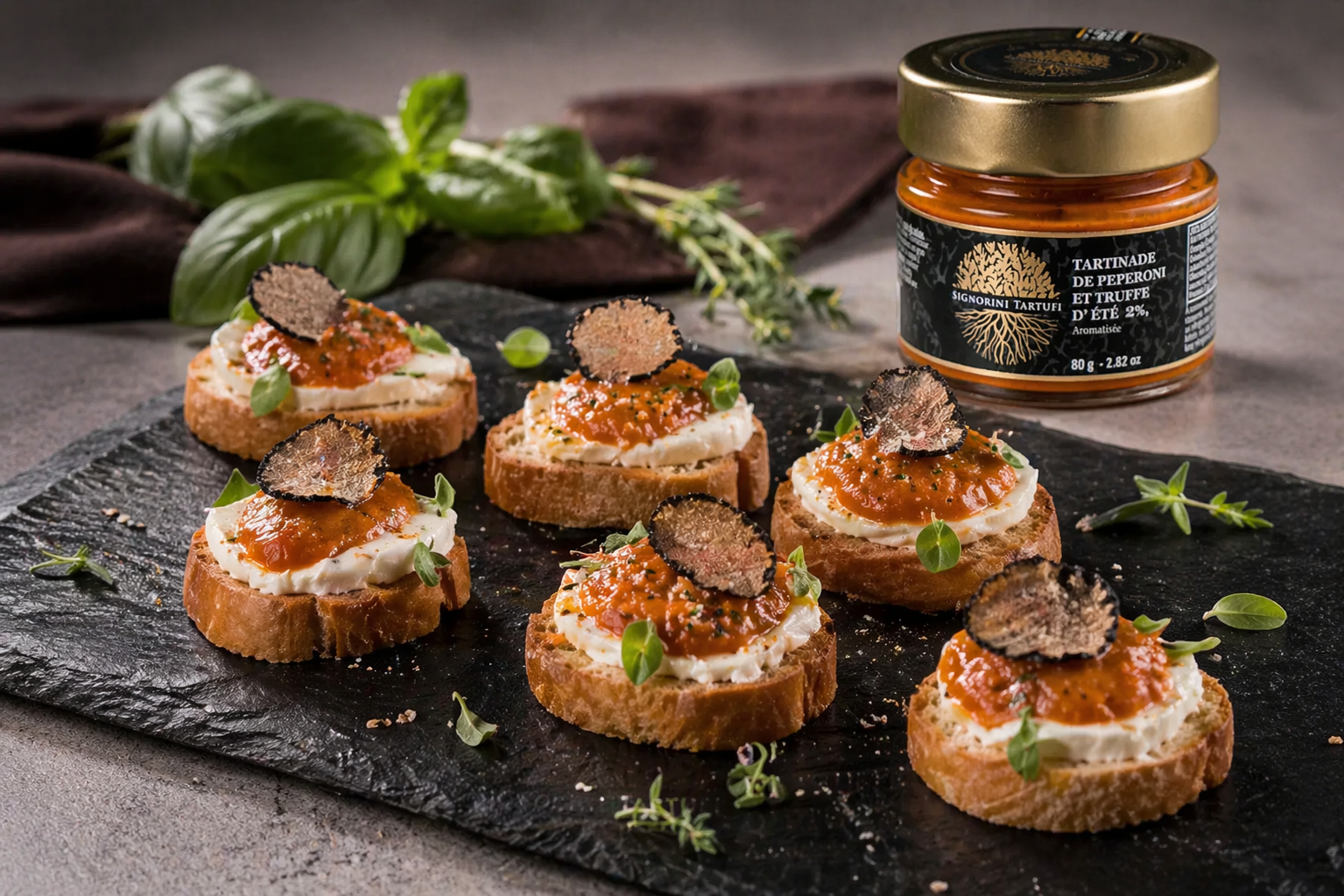 Mini Crostinis Gourmands au Peperoni & Truffe d’Été